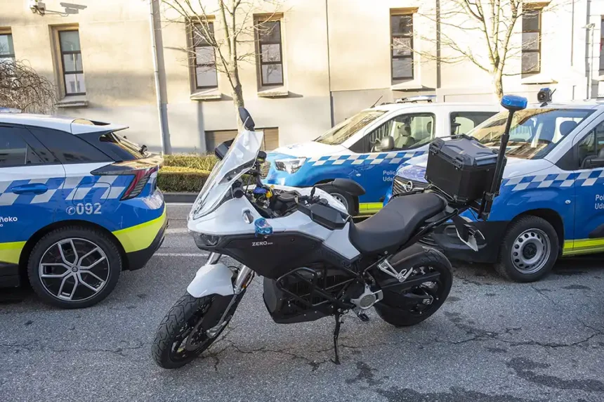 moto policía municipal Pamplona