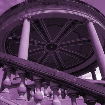 quiosco plaza castillo morado