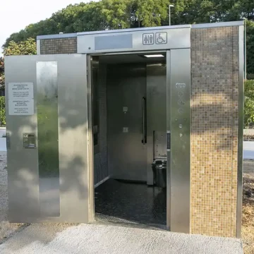 baño aseo autolimpiable