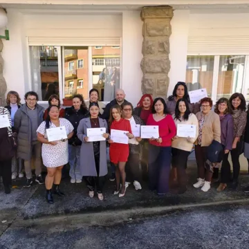 entrega diplomas curso atención personas alzheimer