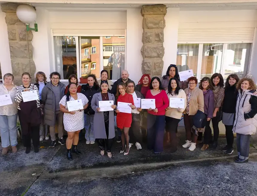 entrega diplomas curso atención personas alzheimer