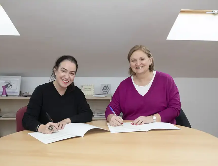 firma convenio colegio de farmacéuticos