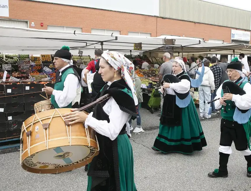 mercadillo Landaben