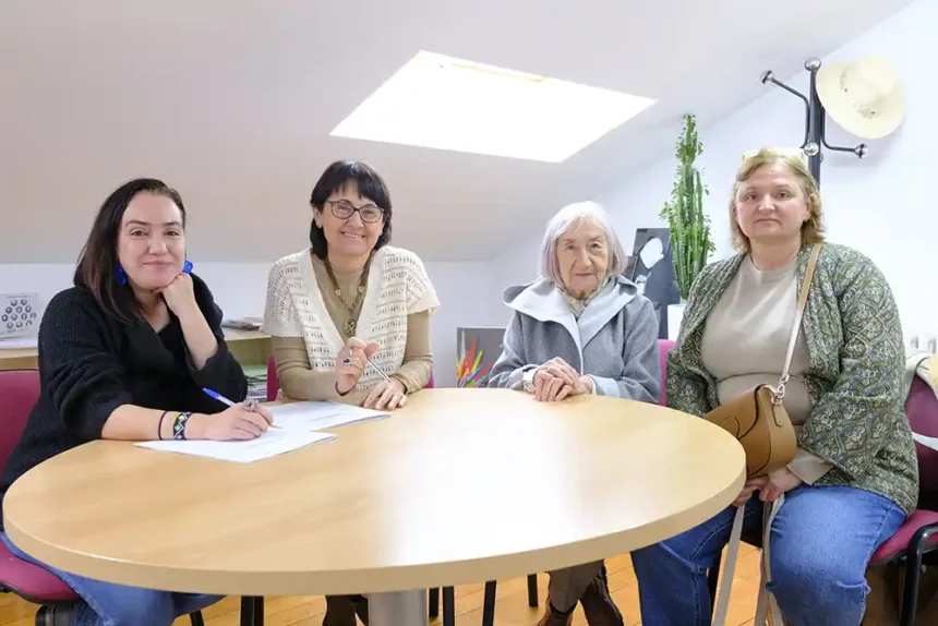 firma convenio pacto persona mayor san juan