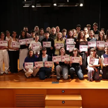 Foto de grupo premios literarios juveniles